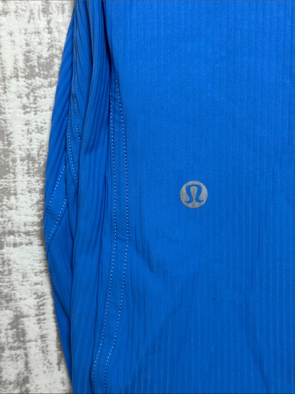 Lululemon Base Pace High-Rise Tight in Symphony Blue - Size 4